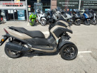 YAMAHA TRICITY 300