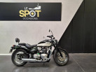 TRIUMPH Bonneville