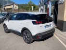 PEUGEOT 3008 Hybrid 225 e-EAT8 Allure