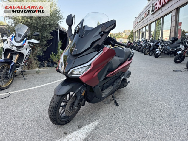 HONDA FORZA 125