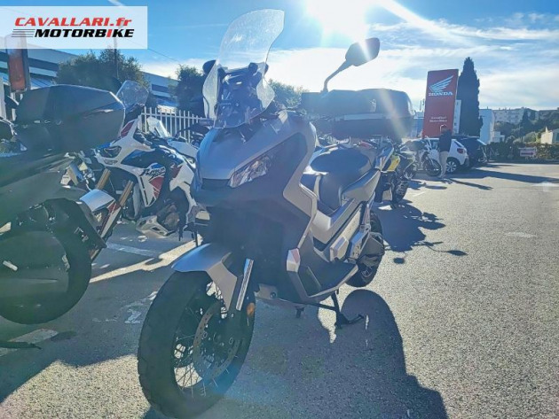 HONDA X-ADV 750