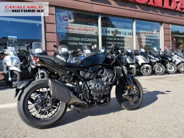 HONDA CB1000R BLACK EDITION