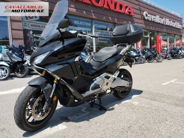 HONDA FORZA 750