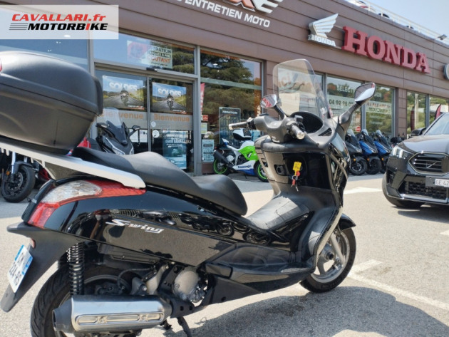 HONDA FES 125 S WING