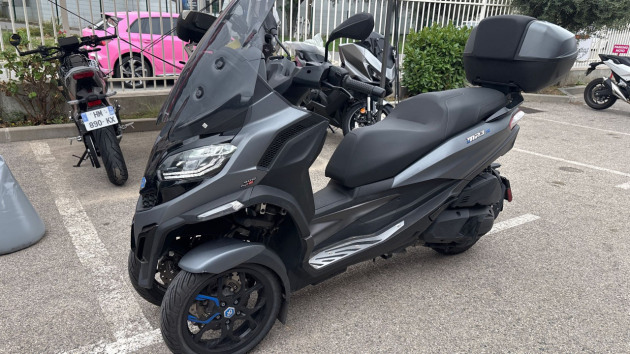 PIAGGIO MP3 400 HPE SPORT