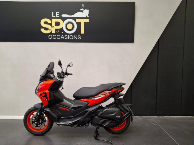 APRILIA SR GT