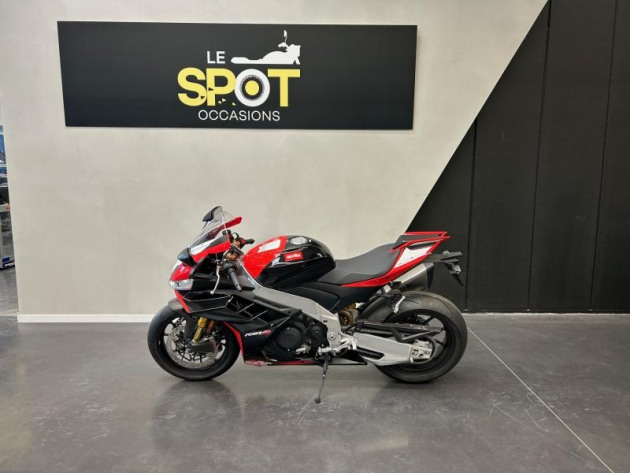 APRILIA RSV4