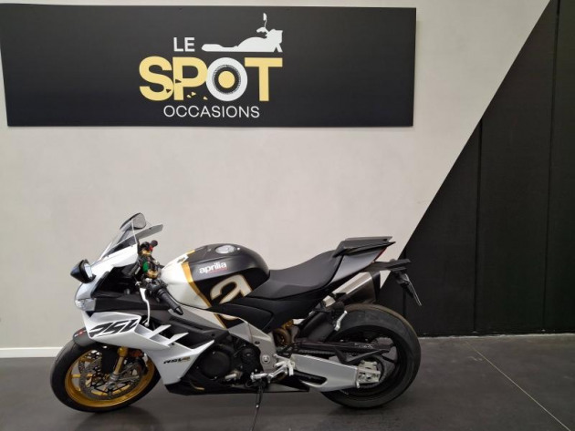 APRILIA RSV4