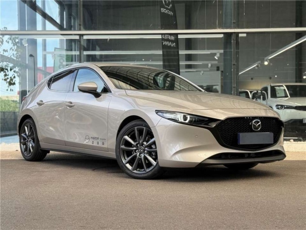 MAZDA MAZDA3
