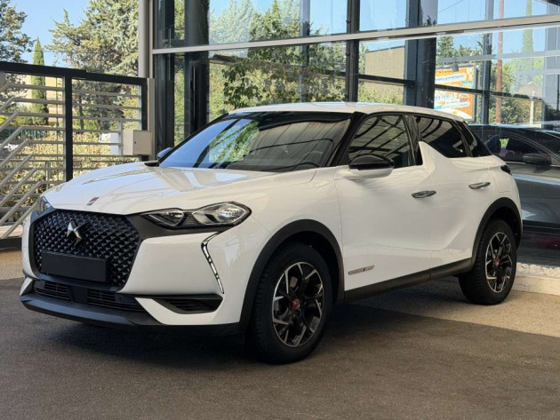 DS DS3 Crossback BlueHDi 130 EAT8 Performance Line