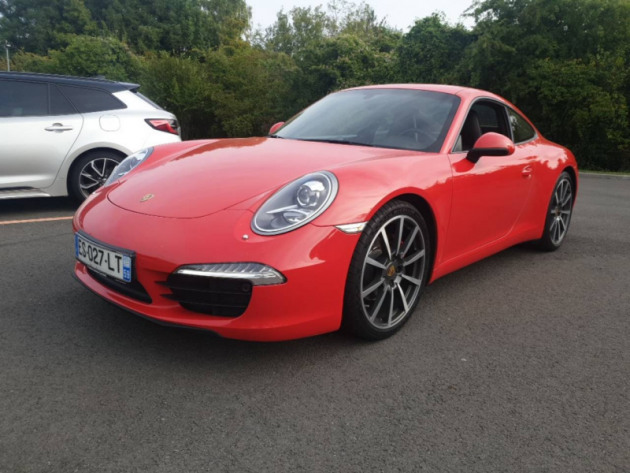 PORSCHE 911 Coupe