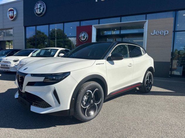 ALFA ROMEO Junior 1.2 Ibrida 145 ch eDCT6 Speciale